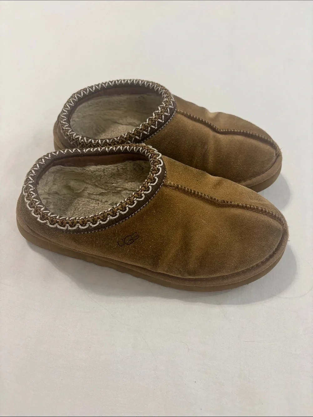 UGG Kids Chestnut Suede Shearling Clog Slippers